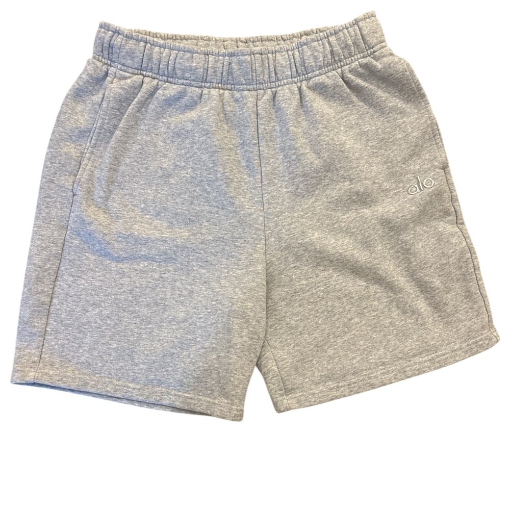 ALO Men’s Heather Gray Shorts Size Medium